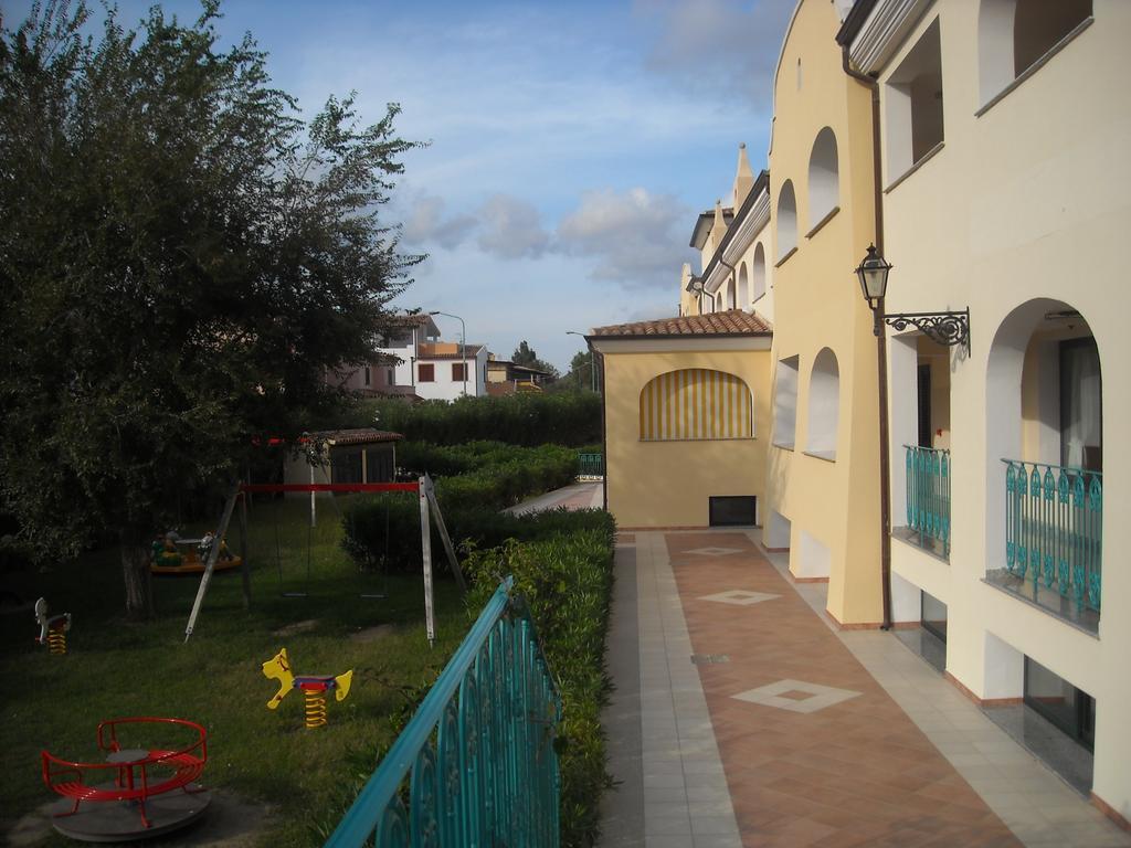 Residence Il Borgo Orosei Eksteriør billede