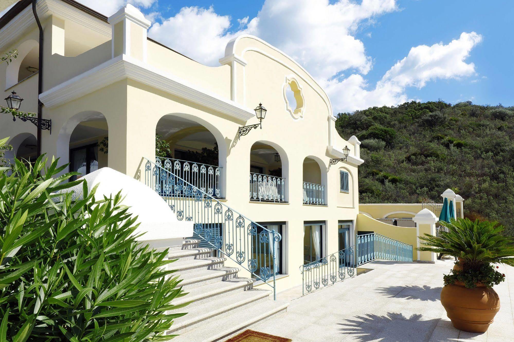 Residence Il Borgo Orosei Eksteriør billede